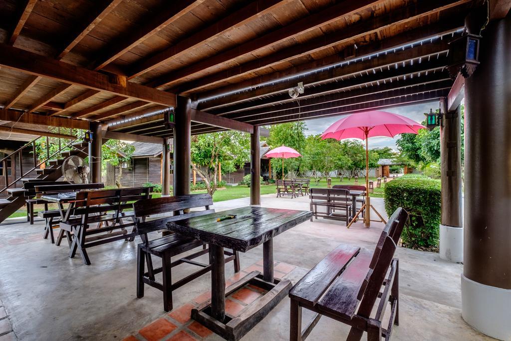 Banyen Villa Ban Ban San Sai Exterior foto
